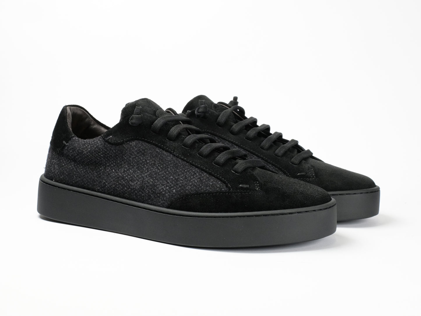 
                  
                    FABIANO RICCI - Sneaker Wol/Suède Zwart
                  
                