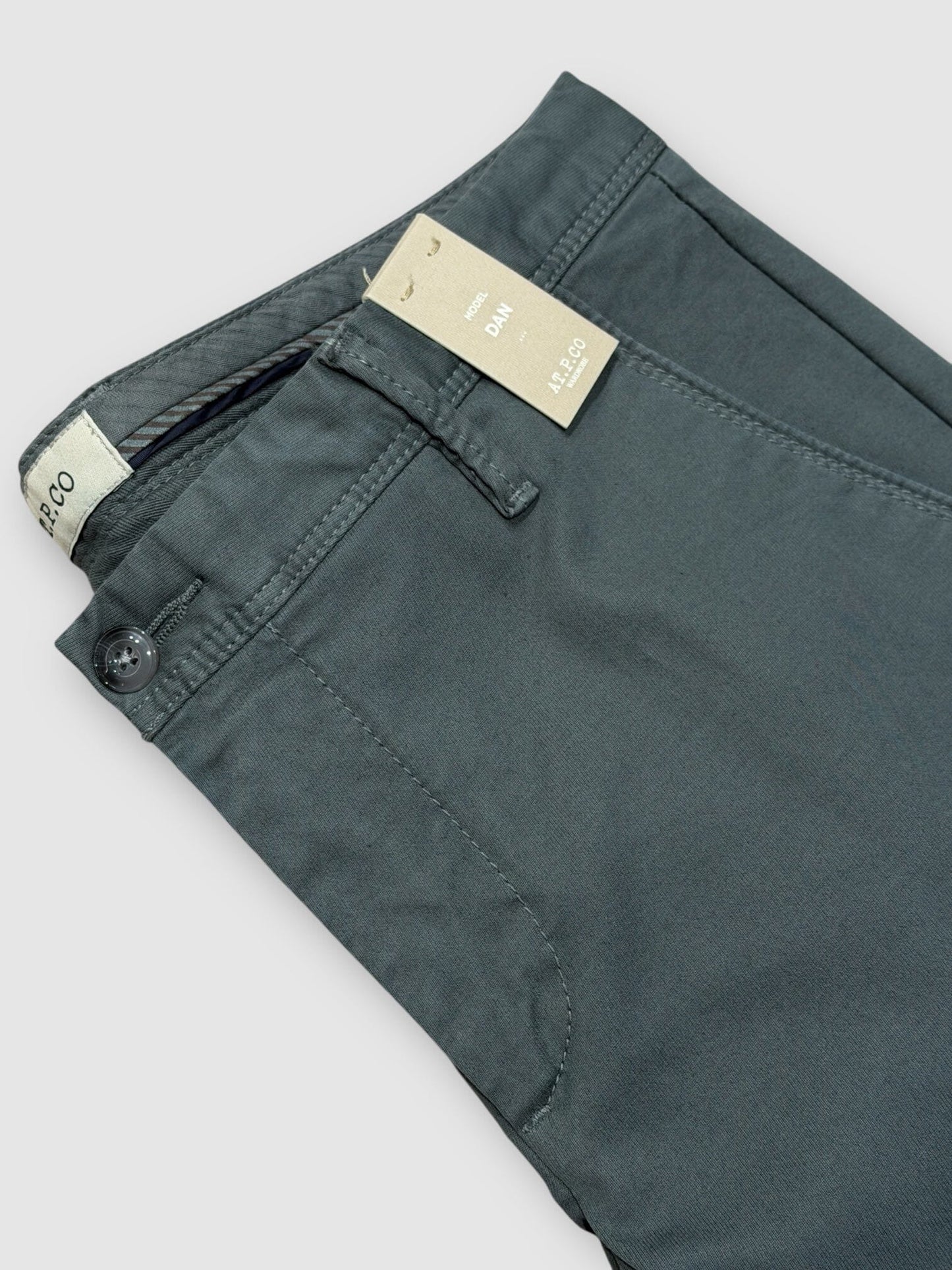 AT.P.CO - Chino Dan Katoen Grijs Broeken AT.P.CO 