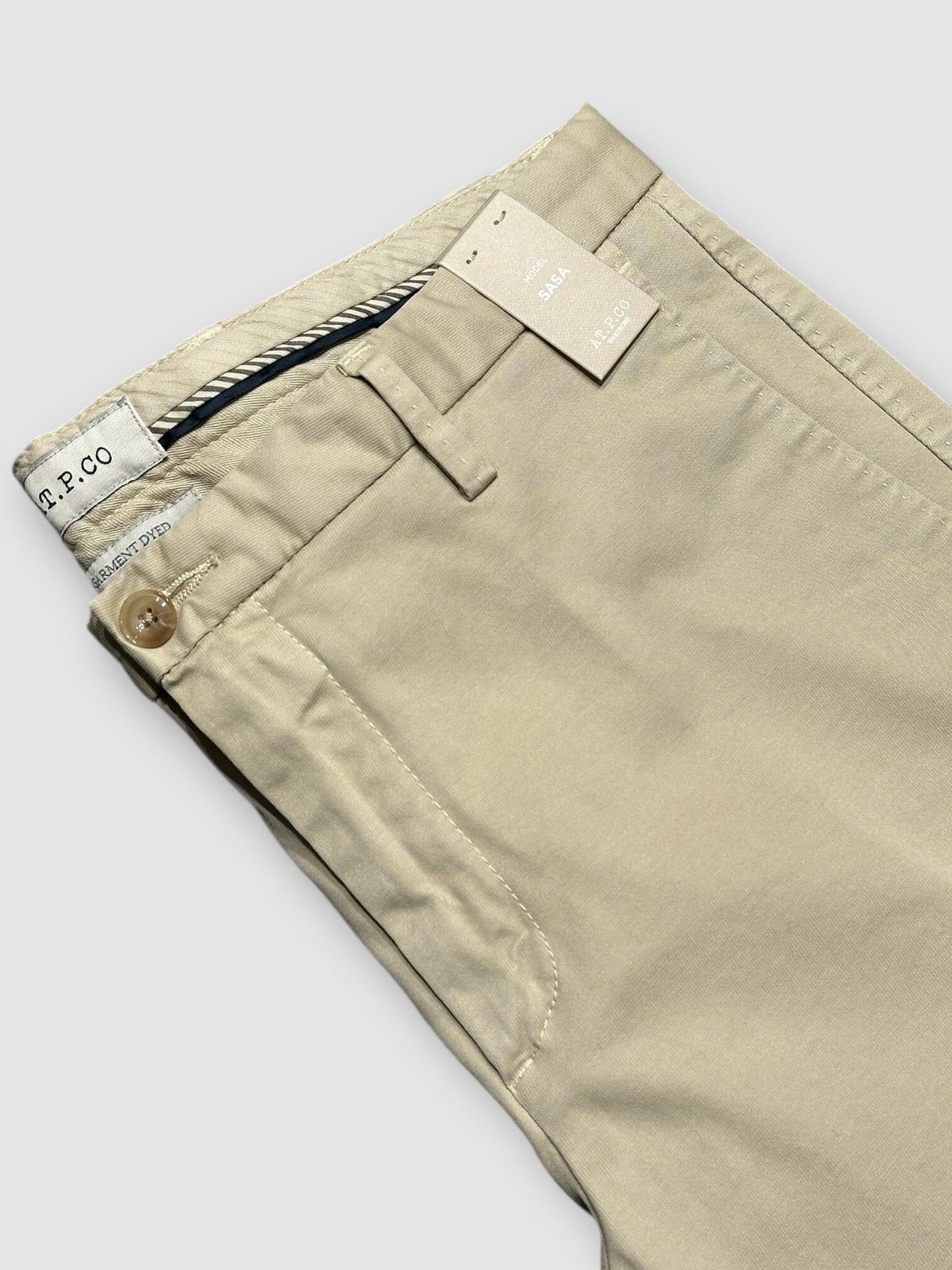 AT.P.CO - Chino Sasa Beige Broeken AT.P.CO 