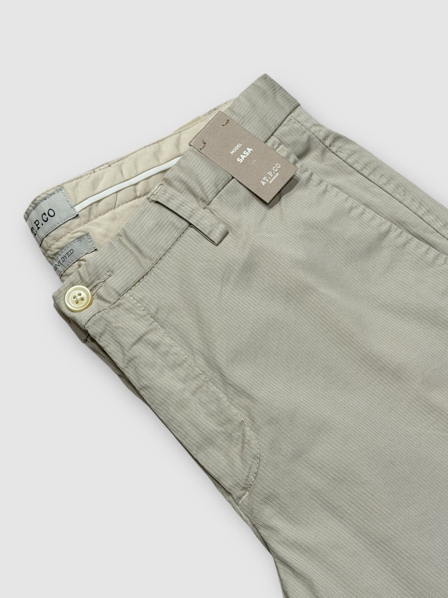 AT.P.CO - Chino Sasa Lichtgrijs Broeken AT.P.CO 