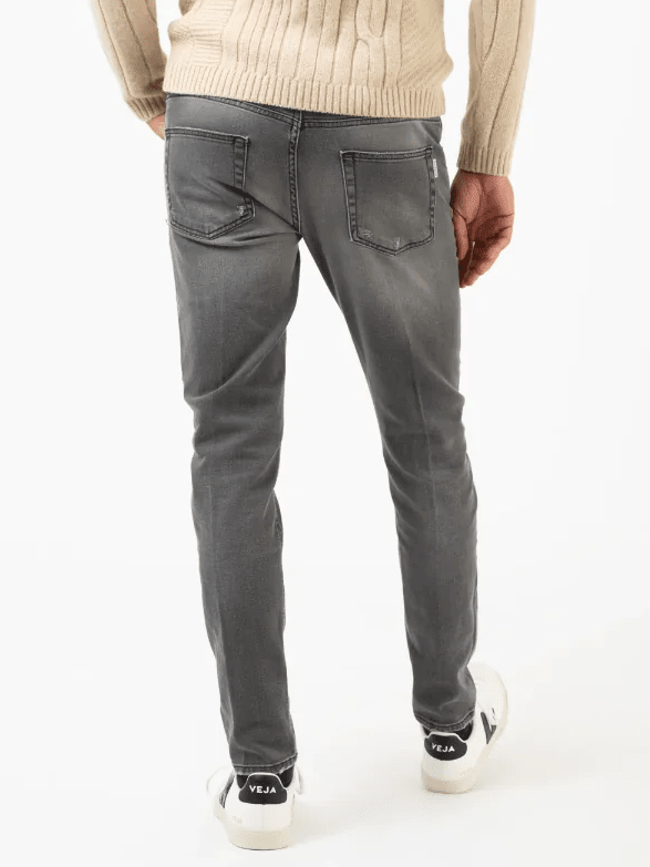 
                  
                    BE ABLE - Jeans Davis Shorter tp 101 Grey Jeans BE ABLE 
                  
                
