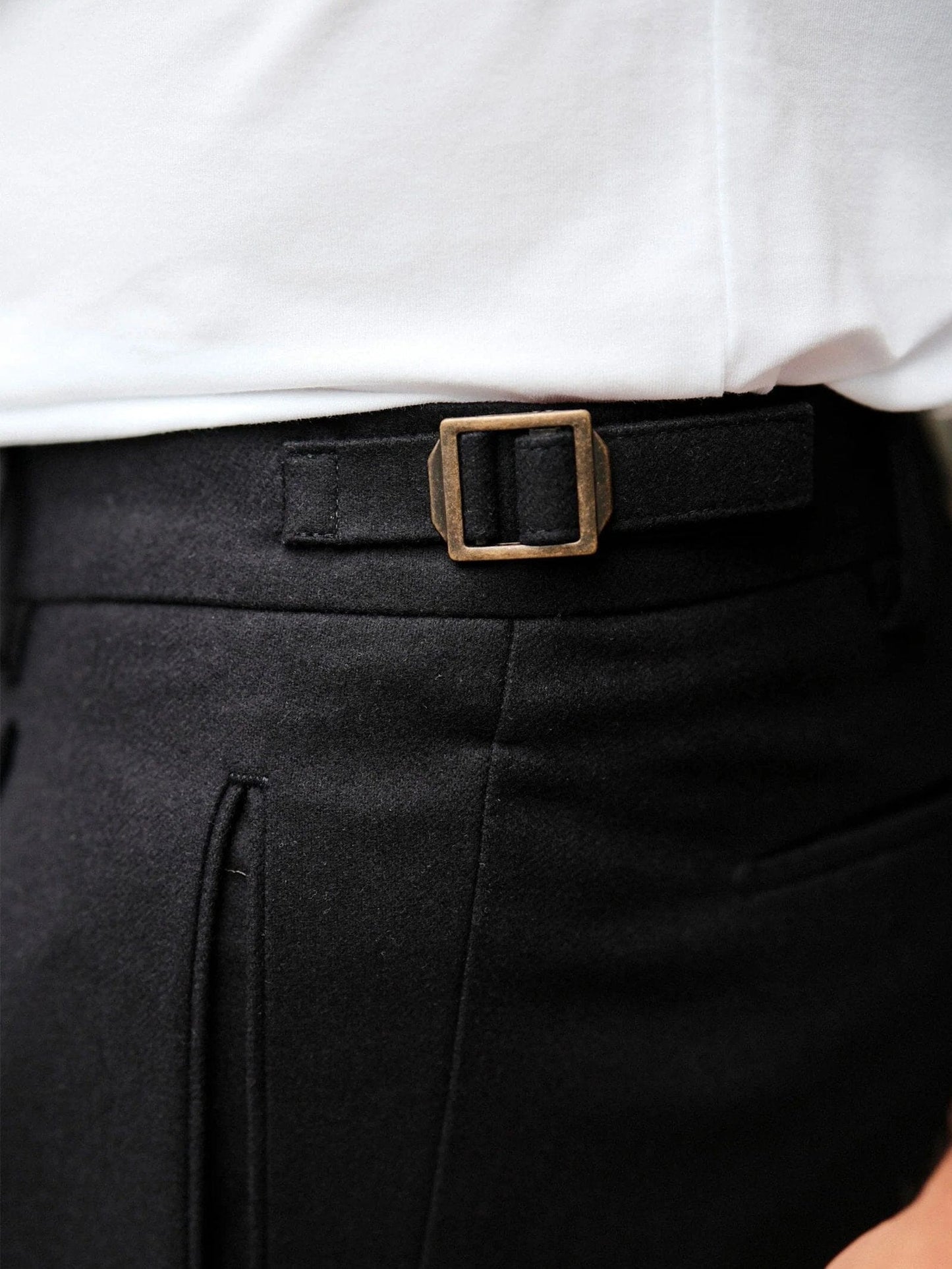 
                  
                    BERWICH - Retrolong Flannel Pantalon Dark Navy Broeken Berwich 
                  
                