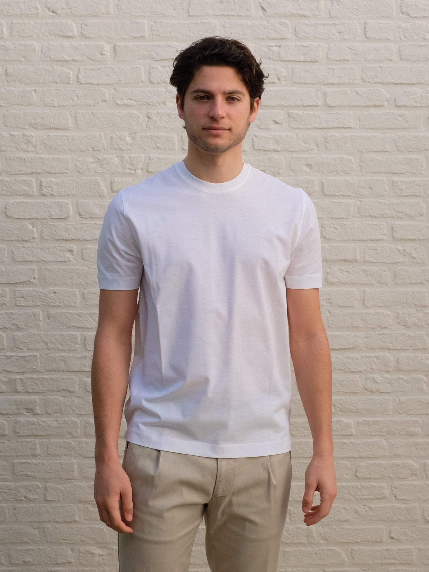 
                  
                    DELLA CIANA - Luxury Basic Cotton T-Shirt Wit T-shirts Della Ciana 
                  
                