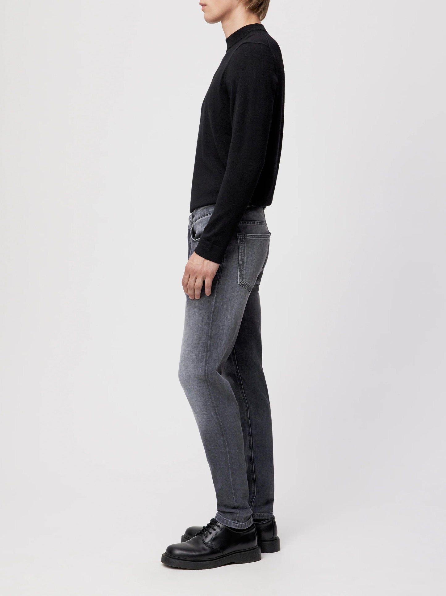 
                  
                    DRYKORN - Jeans Ricc Grijs Jeans Drykorn 
                  
                