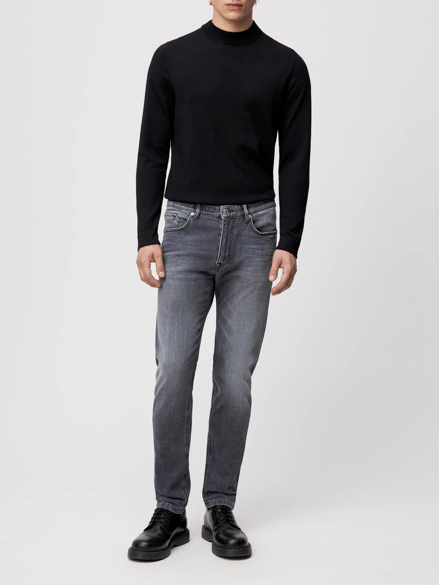 
                  
                    DRYKORN - Jeans Ricc Grijs Jeans Drykorn 
                  
                