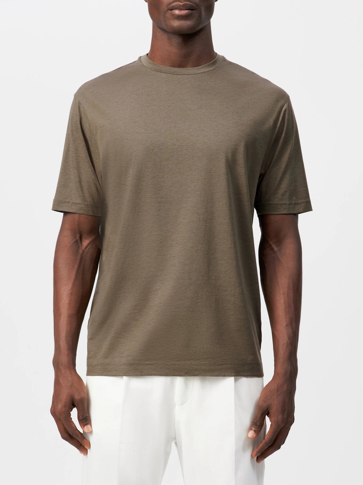 
                  
                    DRYKORN - T-Shirt Gilberd Groen T-shirts Drykorn 
                  
                