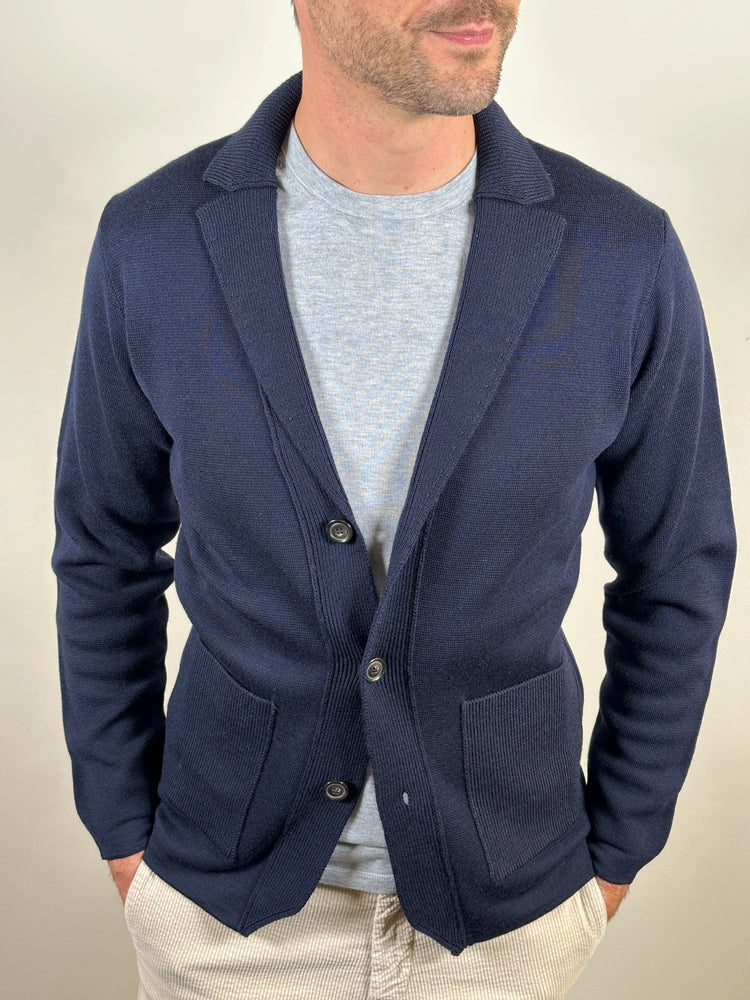 
                  
                    FERRANTE - Blazer Cardigan Navy Truien Ferrante 
                  
                