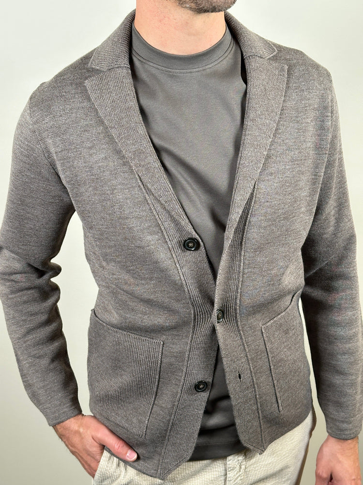 
                  
                    FERRANTE - Blazer Cardigan Taupe Truien Ferrante 
                  
                