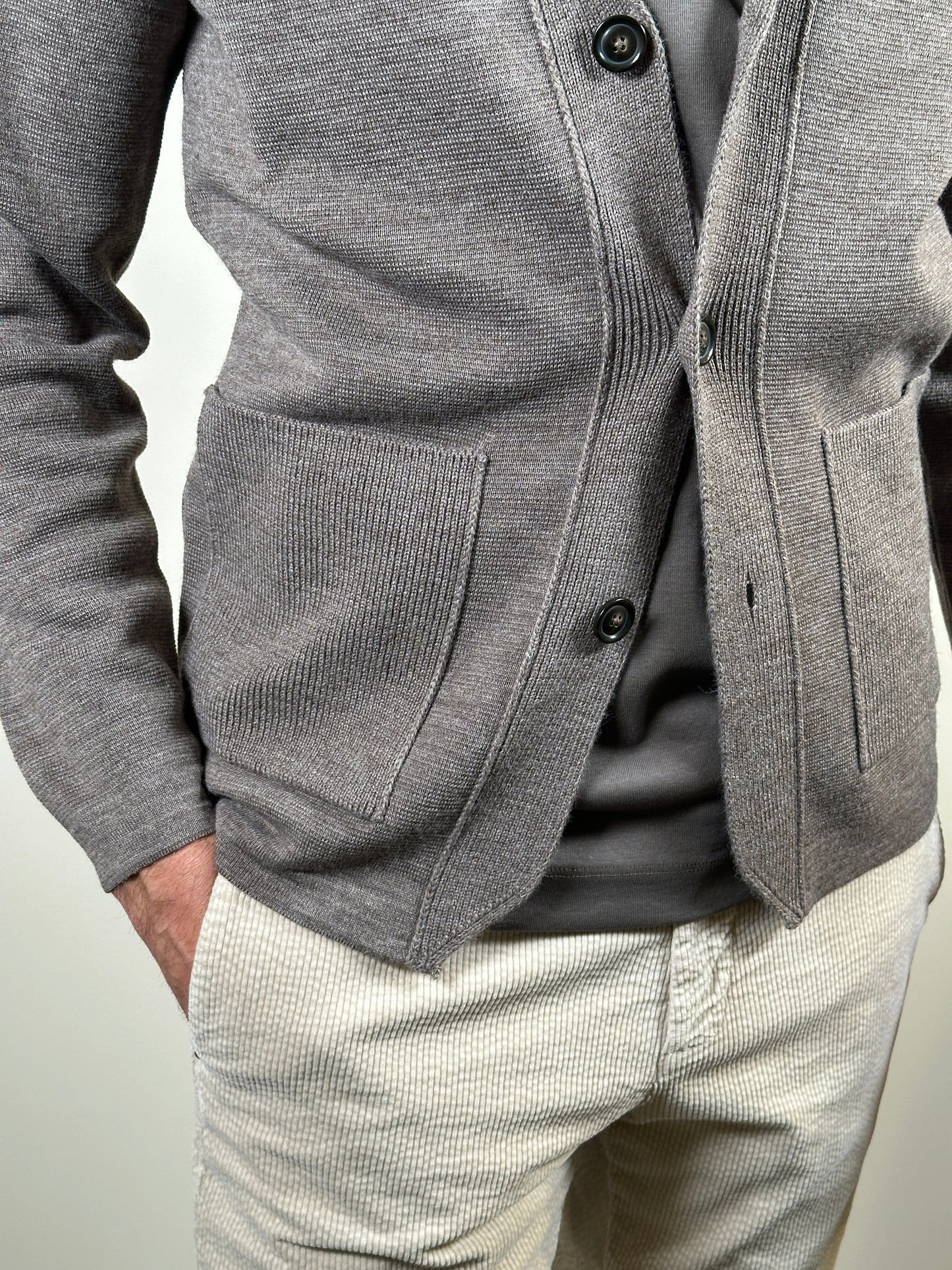FERRANTE - Blazer Cardigan Taupe Truien Ferrante 