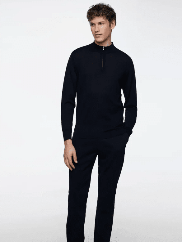 
                  
                    GENTILUOMO - Gold Turtle Zip Donkerblauw Truien Gentiluomo 
                  
                