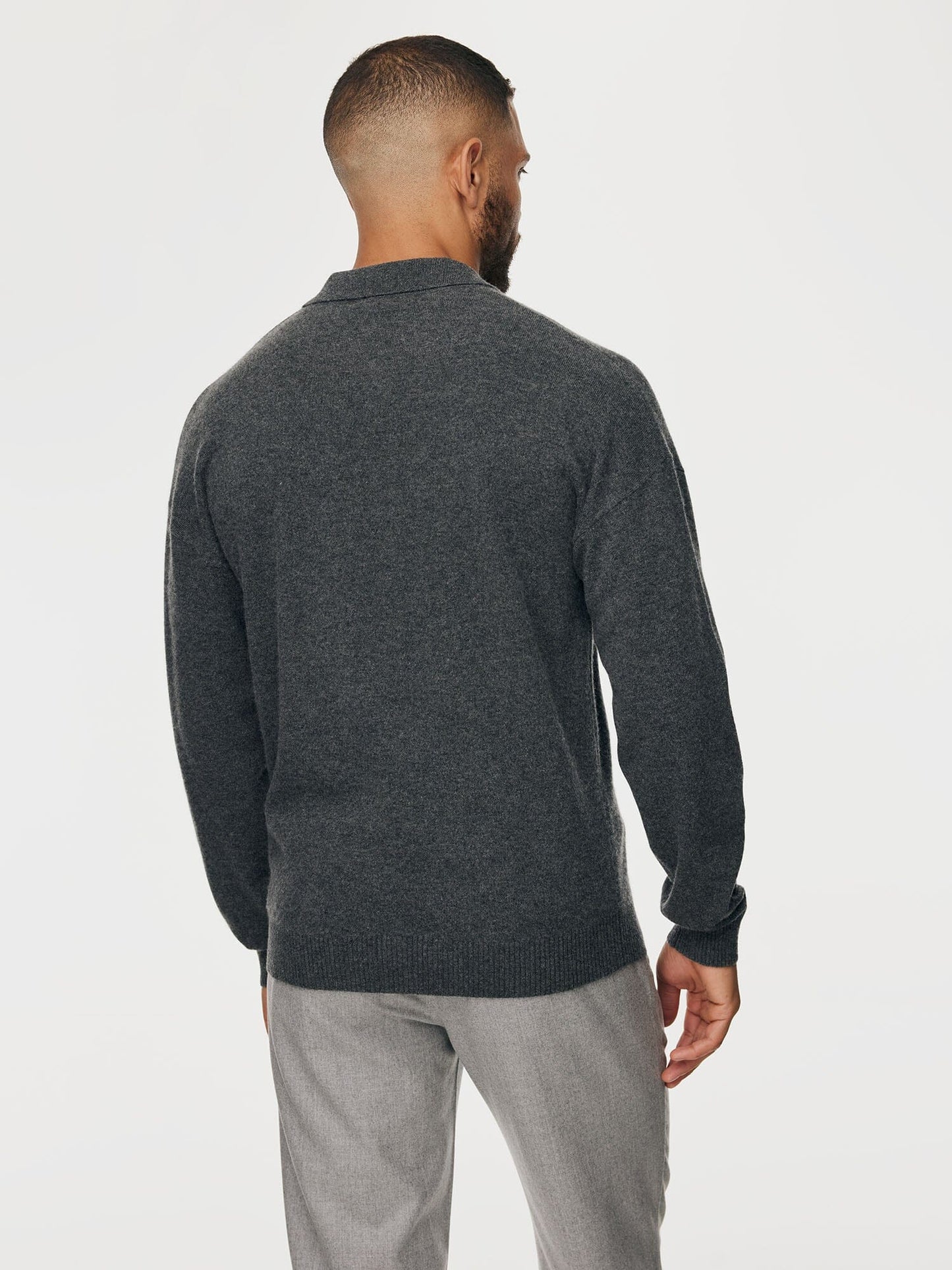 
                  
                    GENTILUOMO - Longsleeve Button Polo Donkergrijs Wool Cashmere Truien Gentiluomo 
                  
                