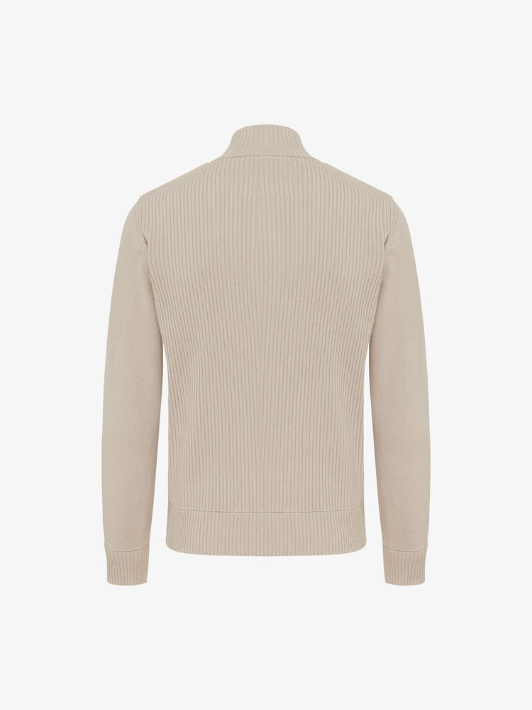 
                  
                    GENTILUOMO - Padded Jasje Beige Truien Gentiluomo 
                  
                