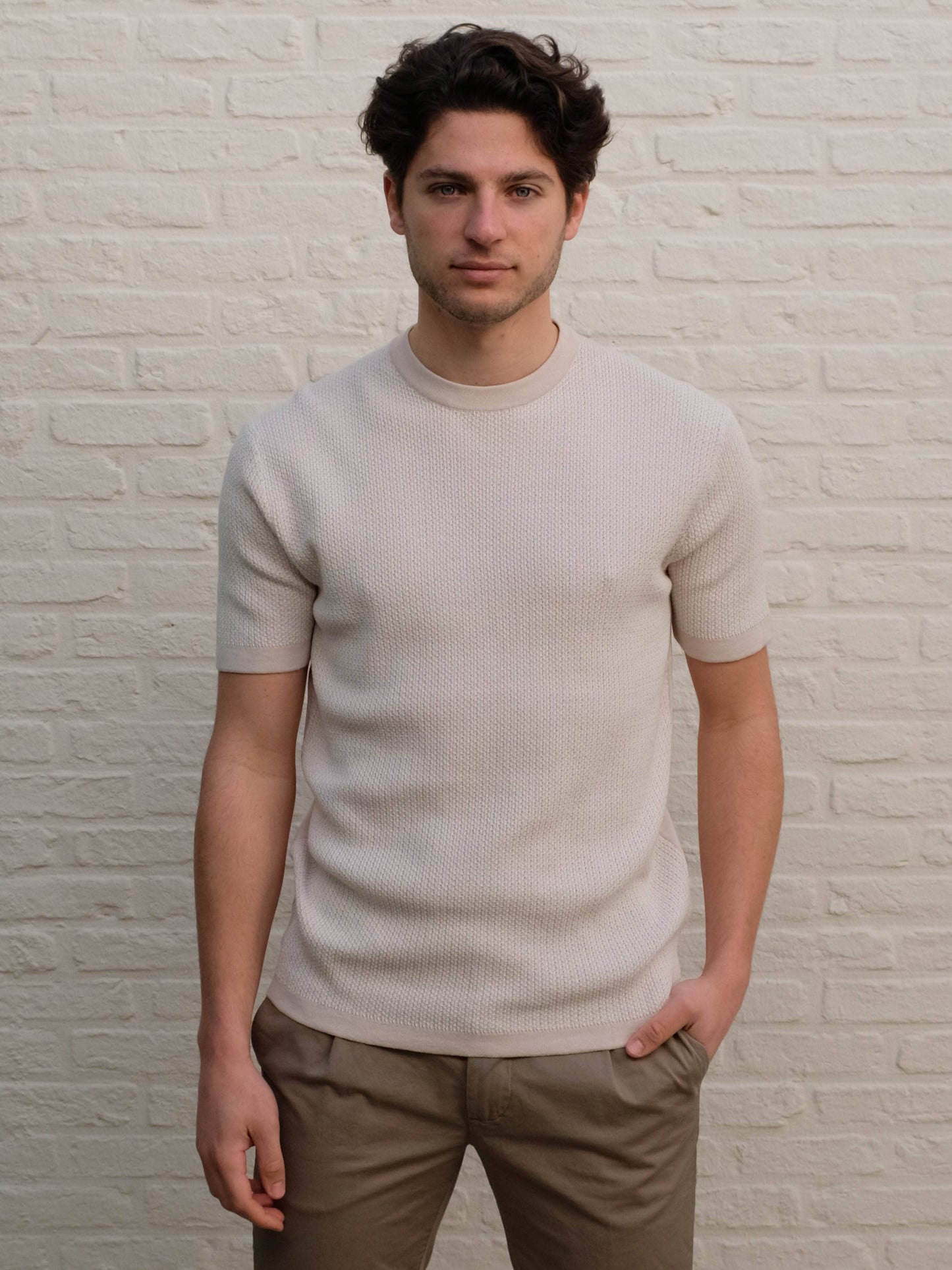
                  
                    GENTILUOMO - T-Shirt Structuur LichtBeige T-shirts Gentiluomo 
                  
                