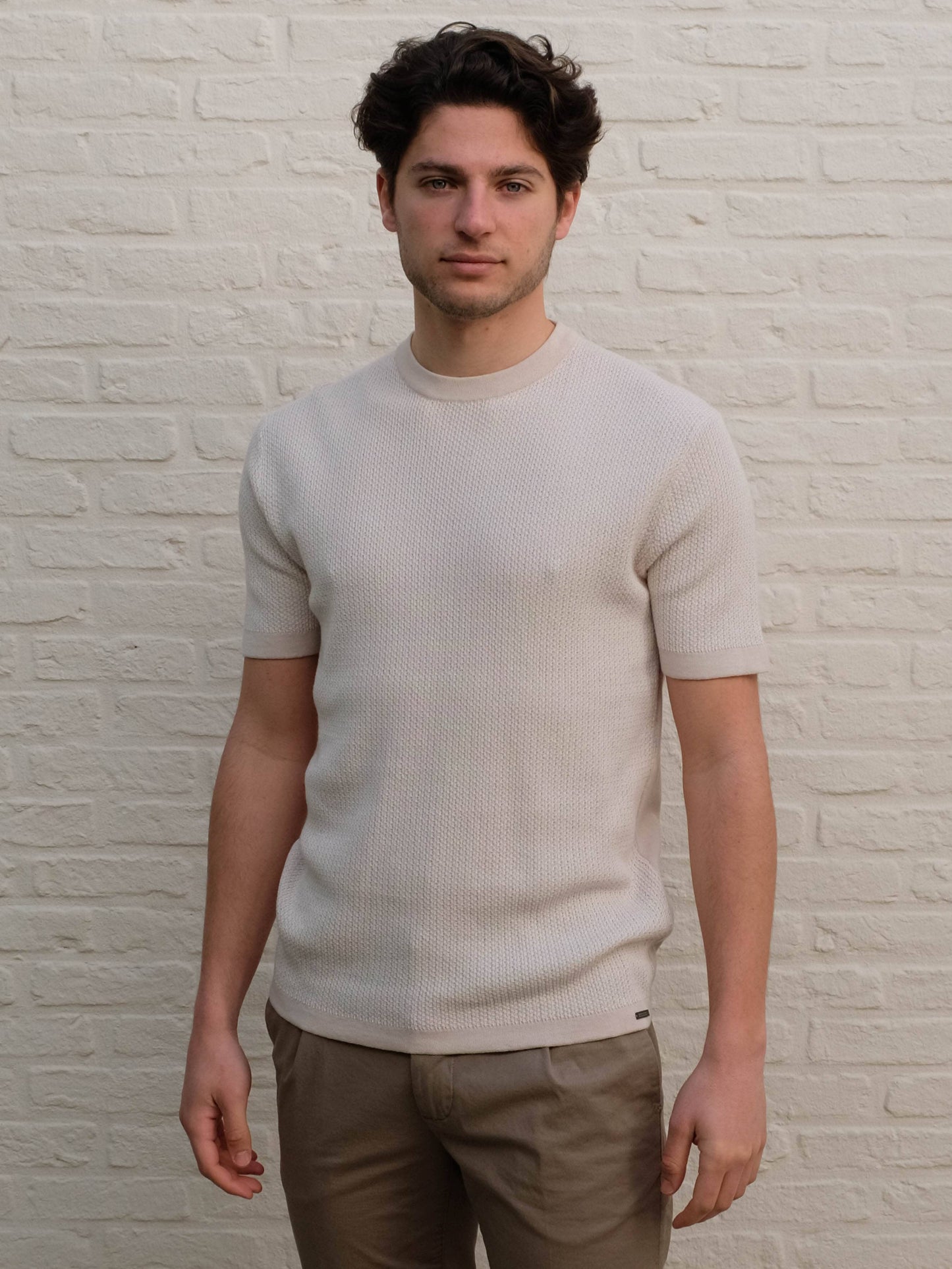 
                  
                    GENTILUOMO - T-Shirt Structuur LichtBeige T-shirts Gentiluomo 
                  
                