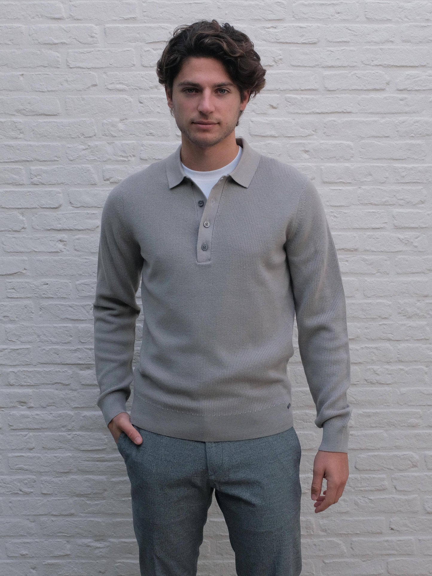 
                  
                    GENTILUOMO - Trui Polo Knit Beige Truien Gentiluomo 
                  
                