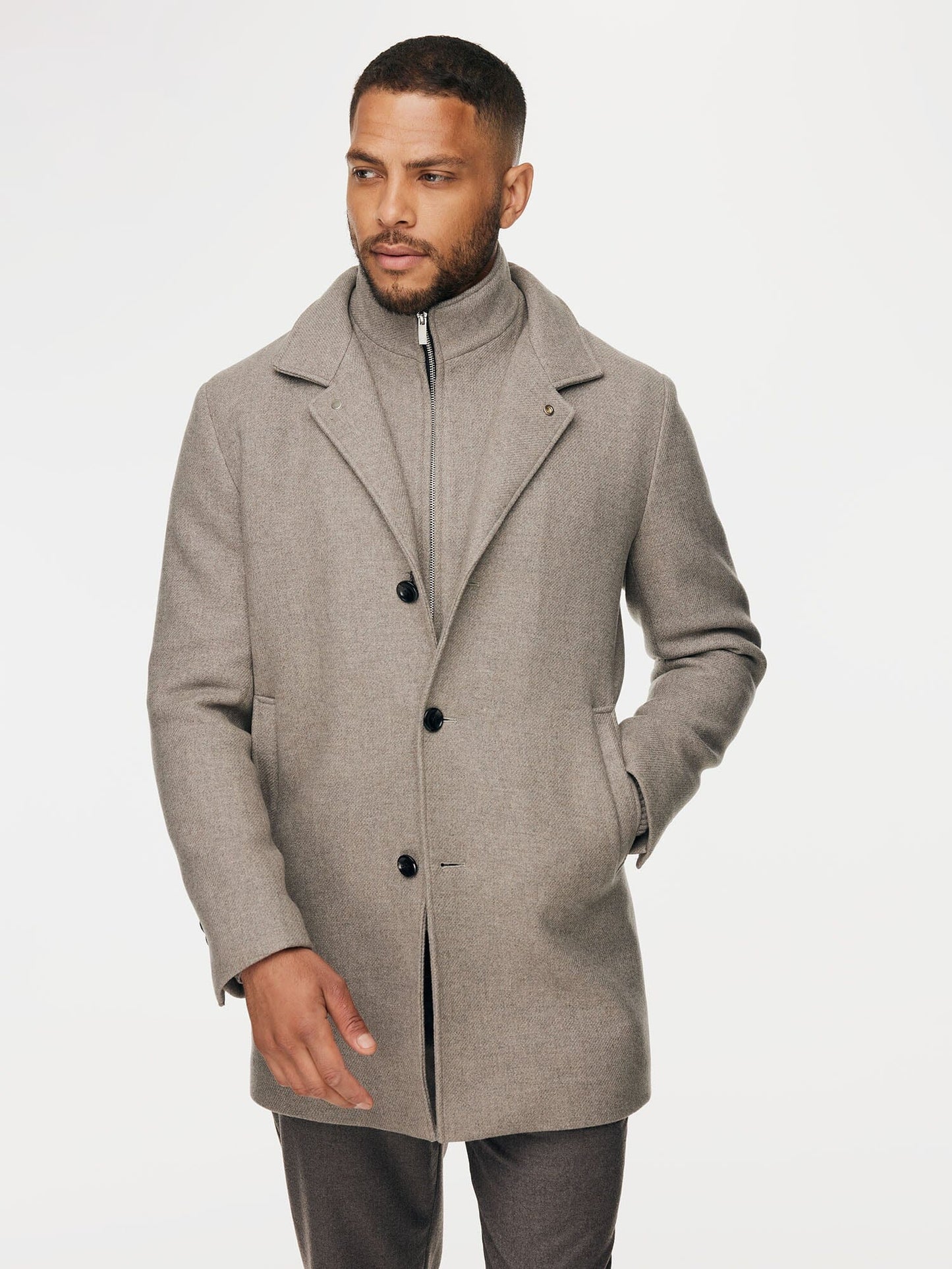 
                  
                    GENTILUOMO - Wool Mantel Maurizio Beige Jassen Gentiluomo 
                  
                