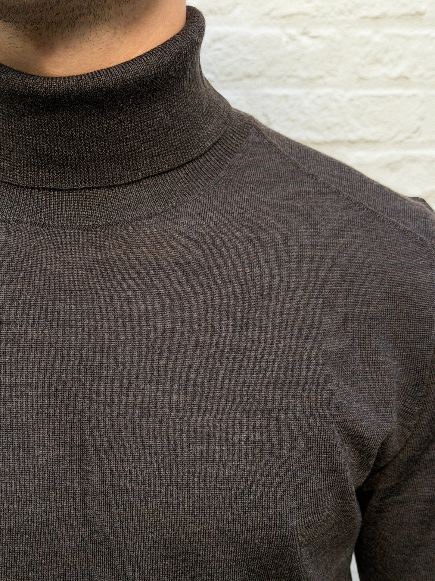 I'm Fine -Turijn Col 100% extrafine merino Brown Truien I'm Fine 