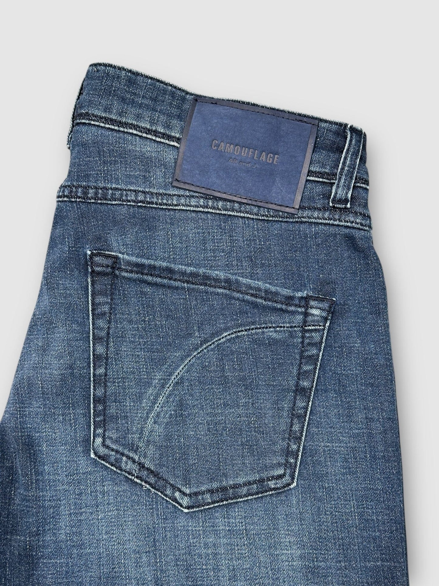 
                  
                    Jake D147 C071 Jeans Camouflage 
                  
                