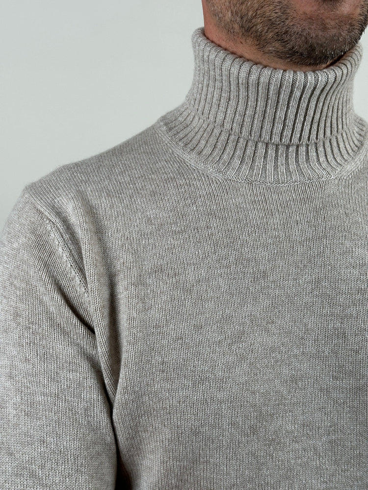 KANGRA - Beige Cashmere Rolkraag Truien Kangra 