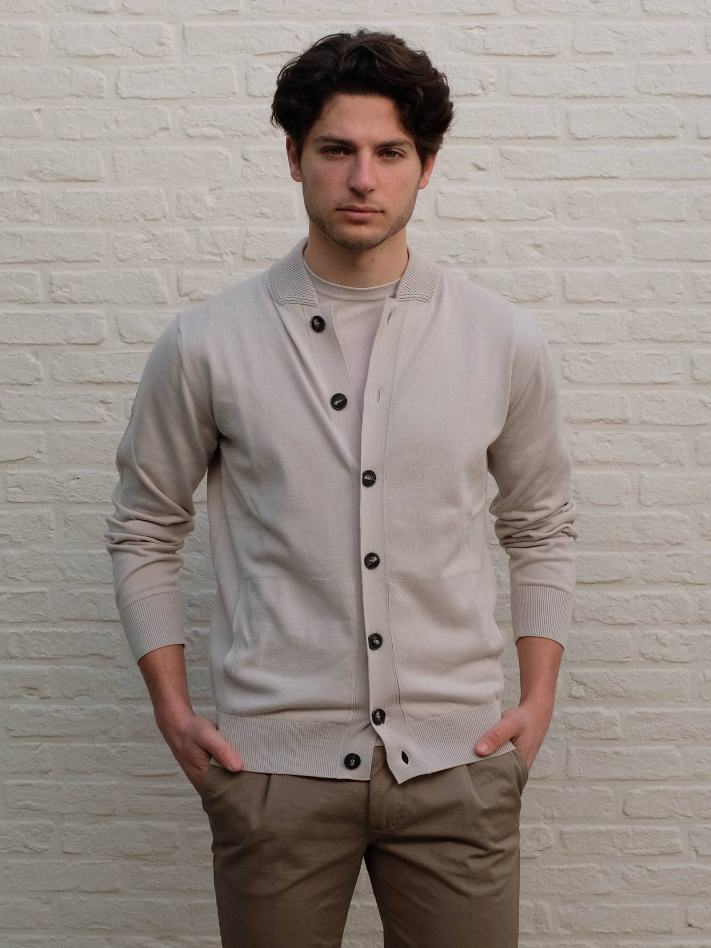 
                  
                    KANGRA - Bomber Cardigan Vestje In Lichtbeige Truien Kangra 
                  
                