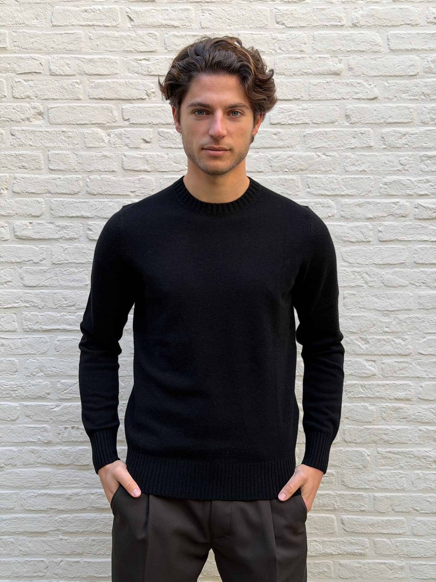 Mara Cashmere Black Truien I'm Fine 