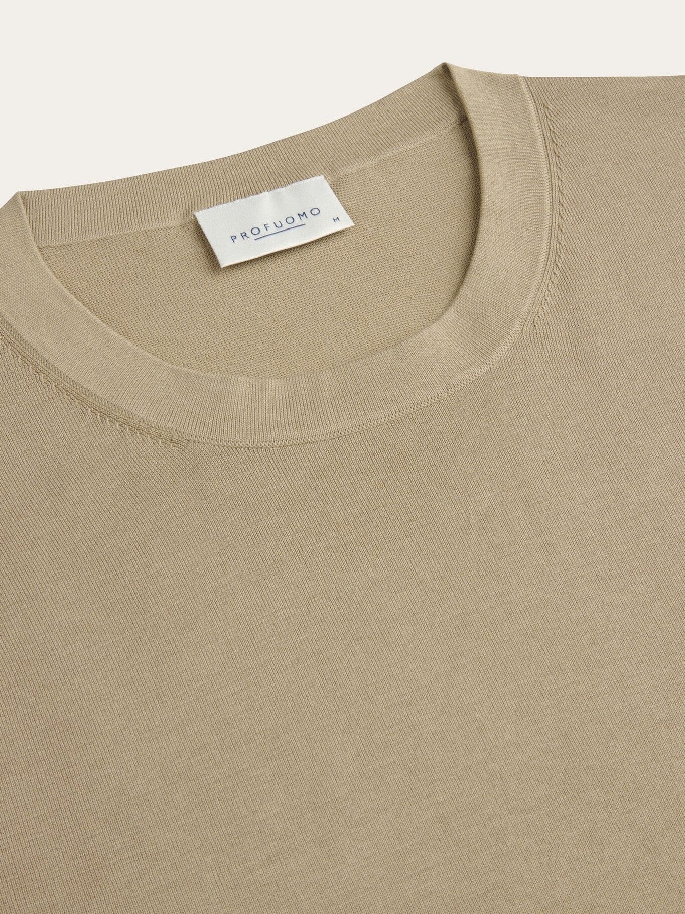 
                  
                    PROFUOMO - Aero Ease T-Shirt Beige T-shirts Profuomo 
                  
                