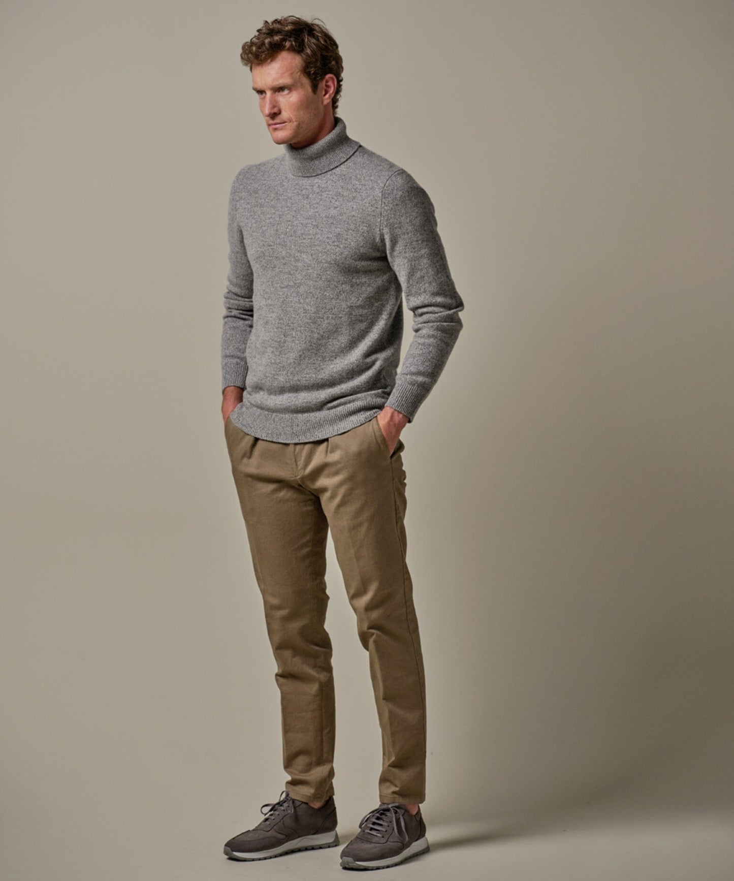 
                  
                    PROFUOMO - Beige Stretch Twill Chino Broeken Profuomo 
                  
                