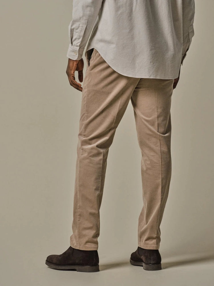 
                  
                    PROFUOMO - Corduroy Broek Beige Broeken Profuomo 
                  
                