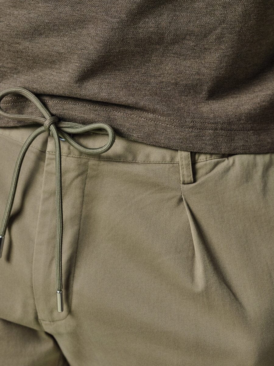 
                  
                    PROFUOMO - Green Garment Dye shorts Shorts Profuomo 
                  
                