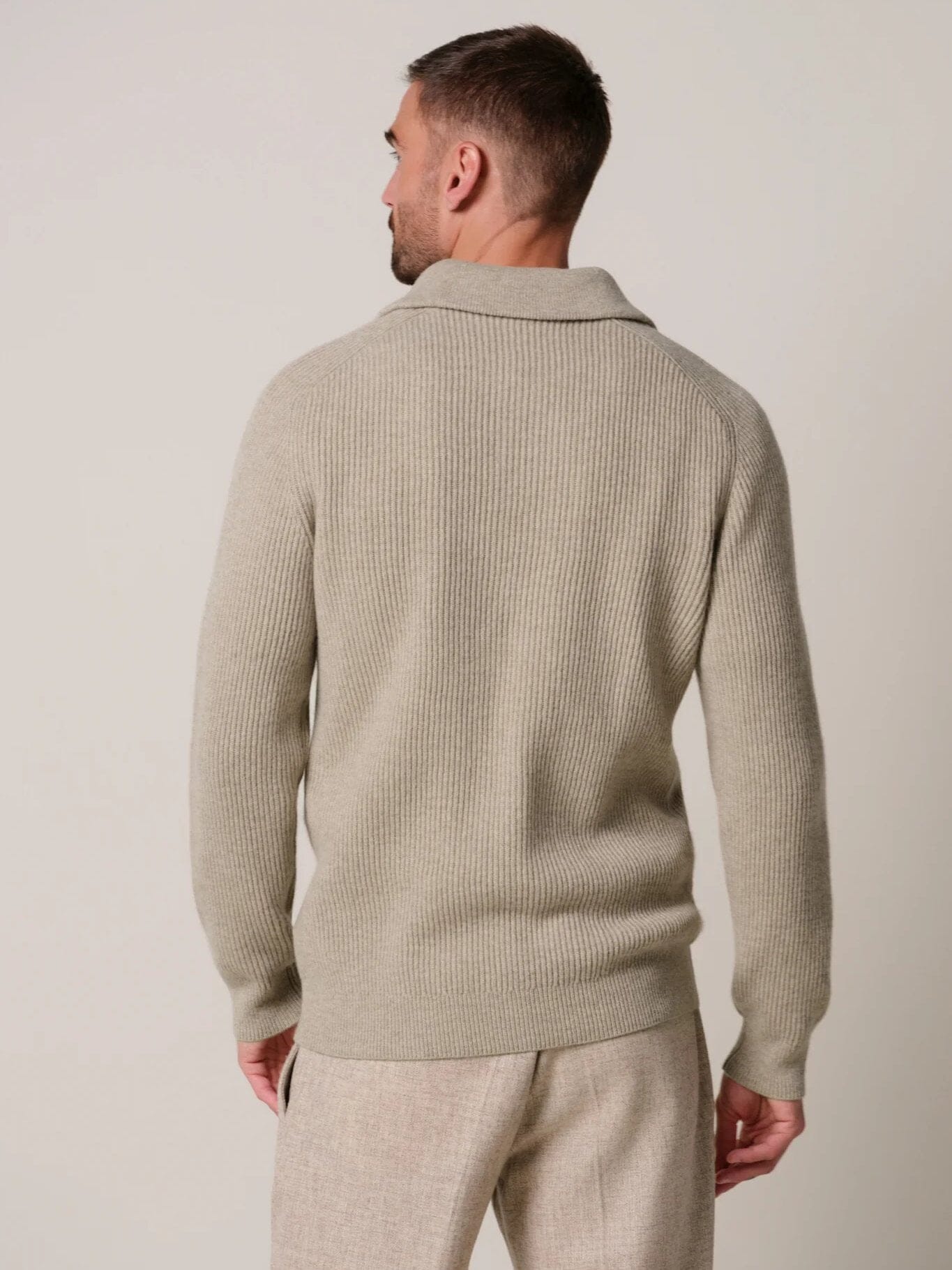 
                  
                    PROFUOMO - Heavy Wool Half Zip Beige Truien Profuomo 
                  
                
