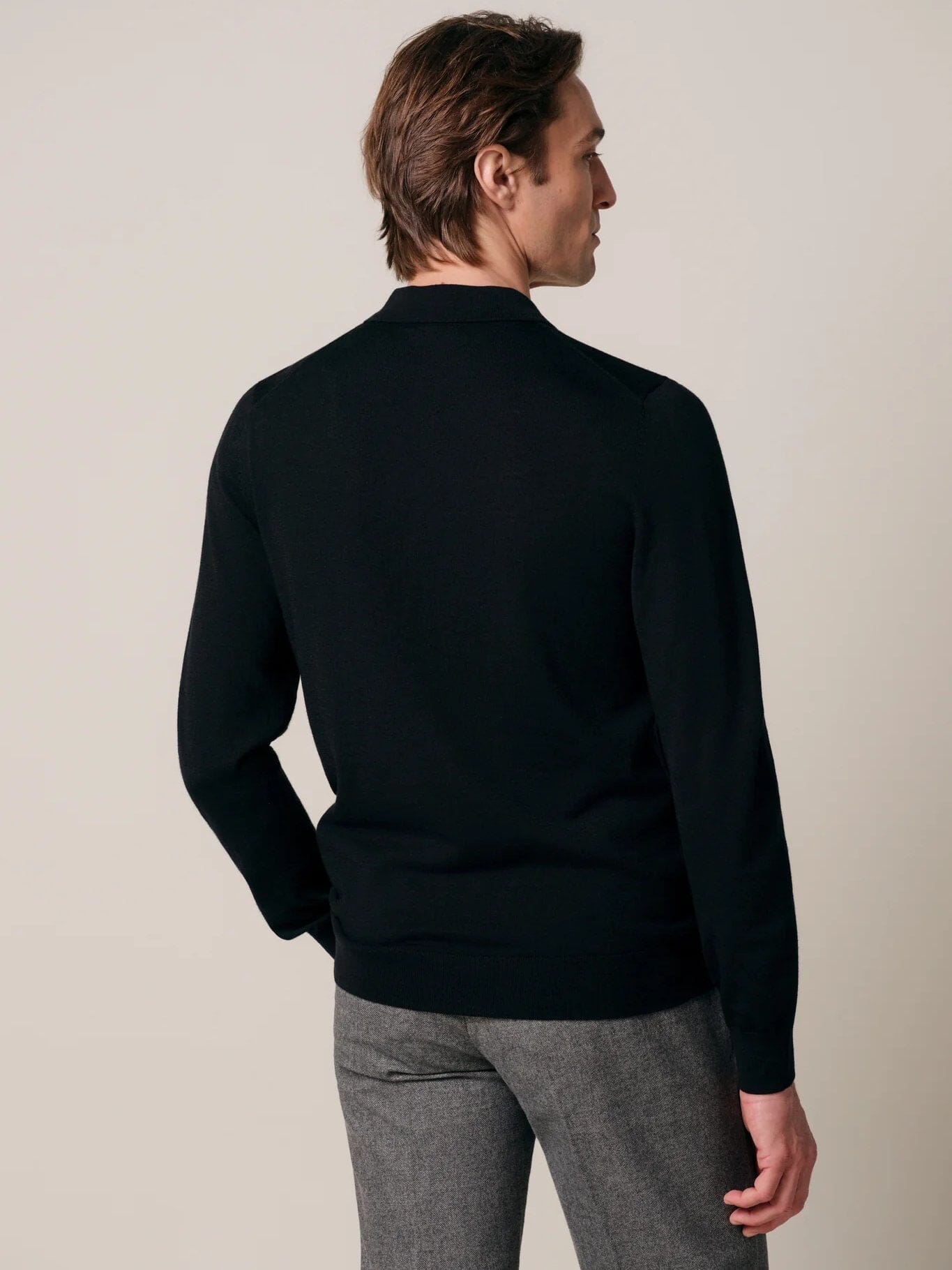 
                  
                    PROFUOMO - Longsleeve Merino Polo Zwart Truien Profuomo 
                  
                