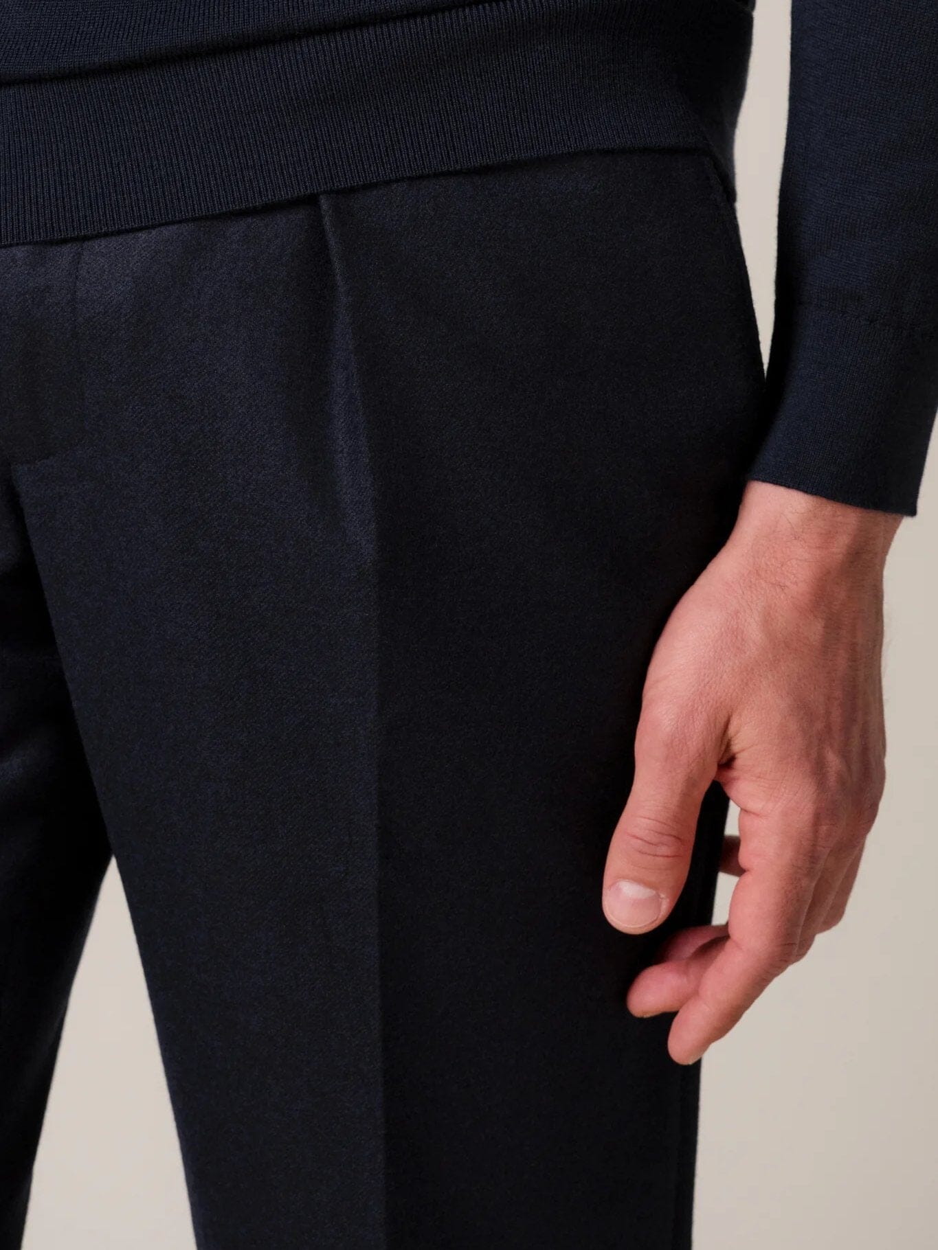 
                  
                    PROFUOMO - Relaxed Fit Trousers Donkerblauw Broeken Profuomo 
                  
                