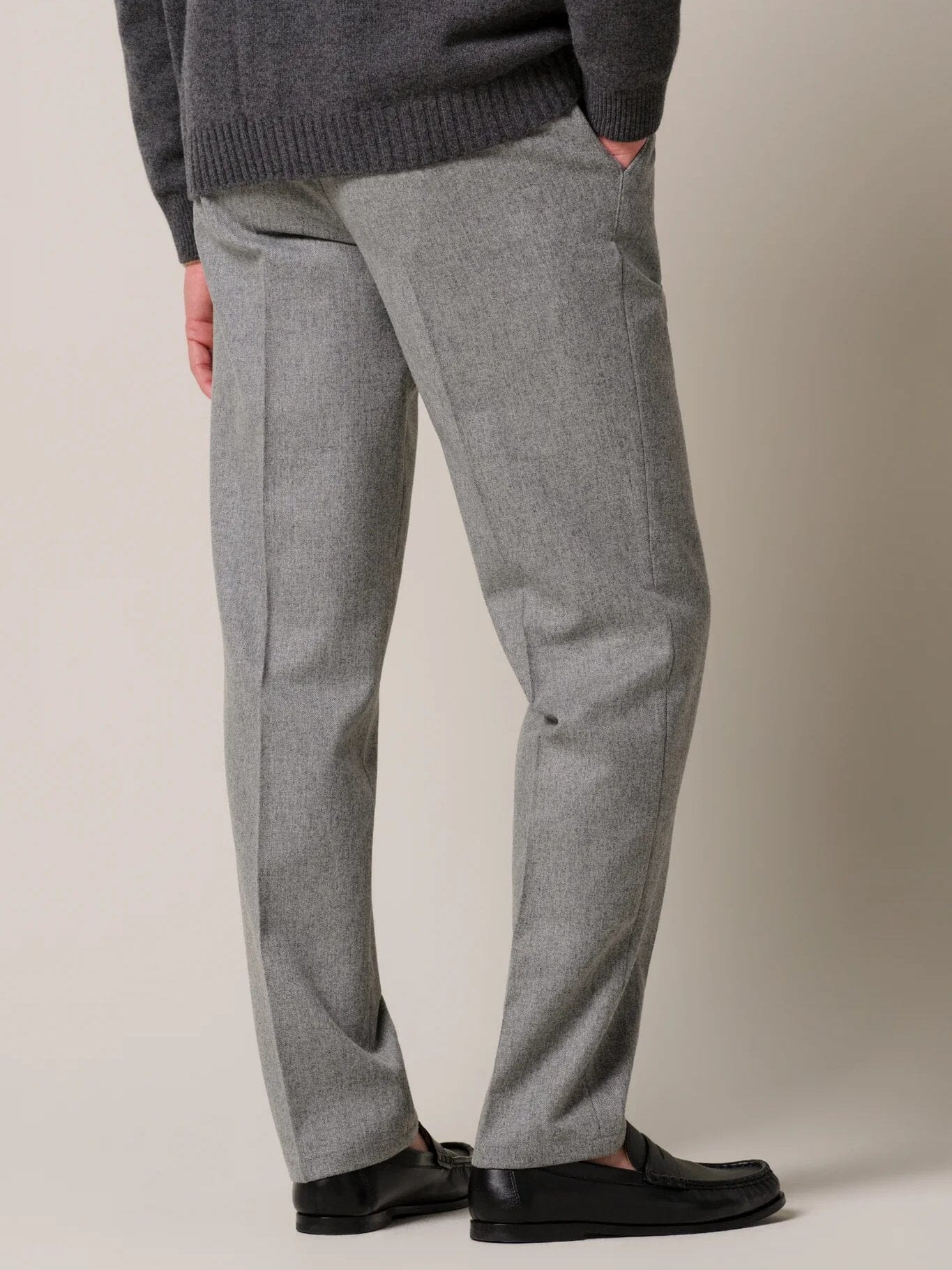 
                  
                    PROFUOMO - Relaxed Fit Trousers Grijs Broeken Profuomo 
                  
                