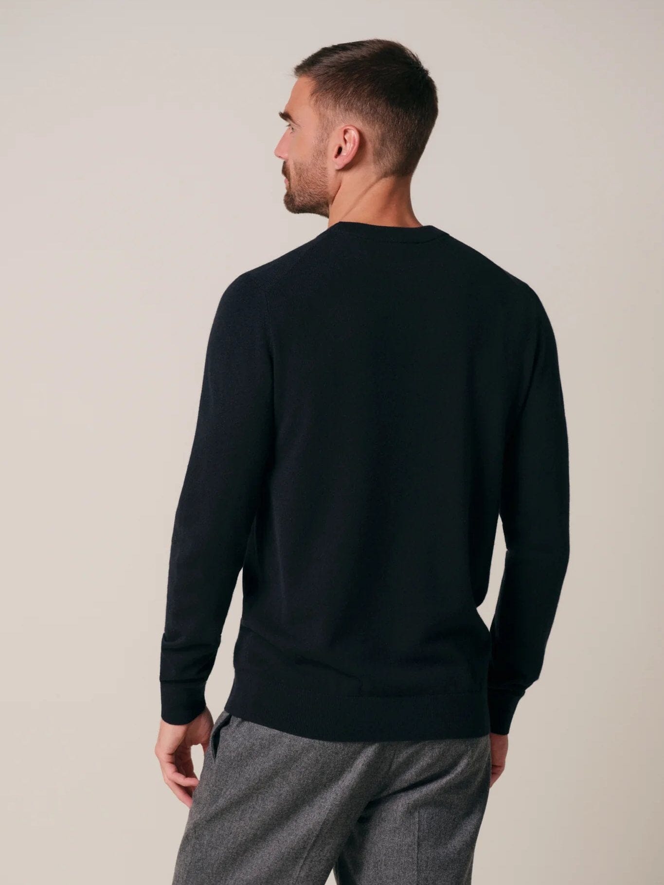 
                  
                    PROFUOMO - Wool Blend Crewneck Donkerblauw Truien Profuomo 
                  
                
