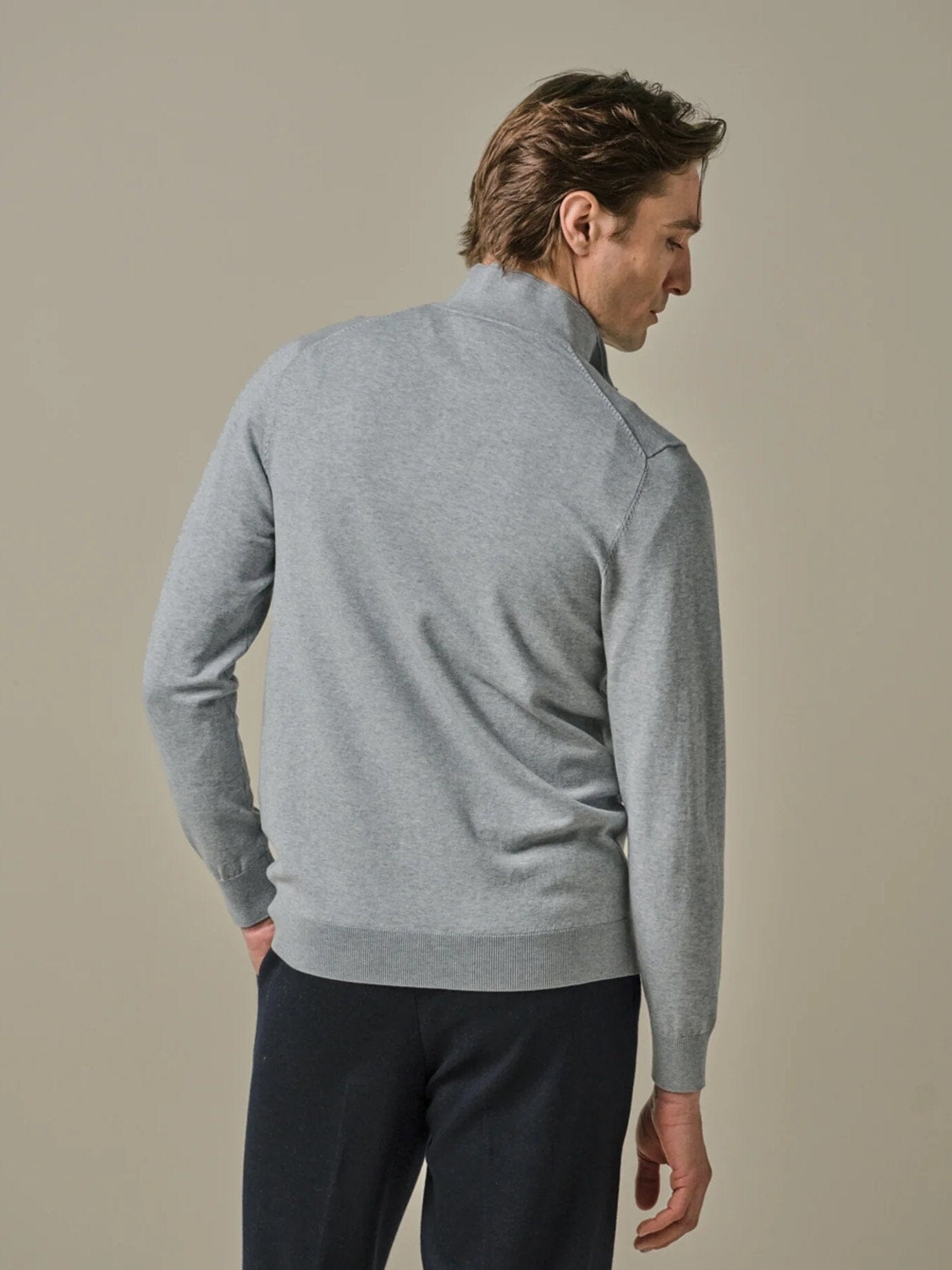 
                  
                    PROFUOMO - Zipper Cardigan Grijs Truien Profuomo 
                  
                