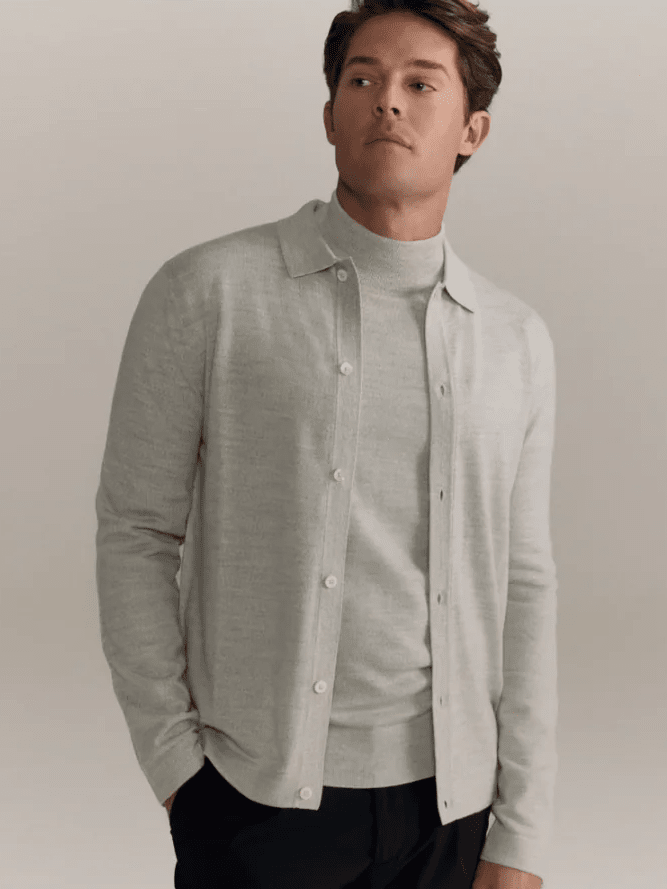 WAHTS - Turtleneck Brunt Extrafine Merino Winter White Melange Truien Wahts 